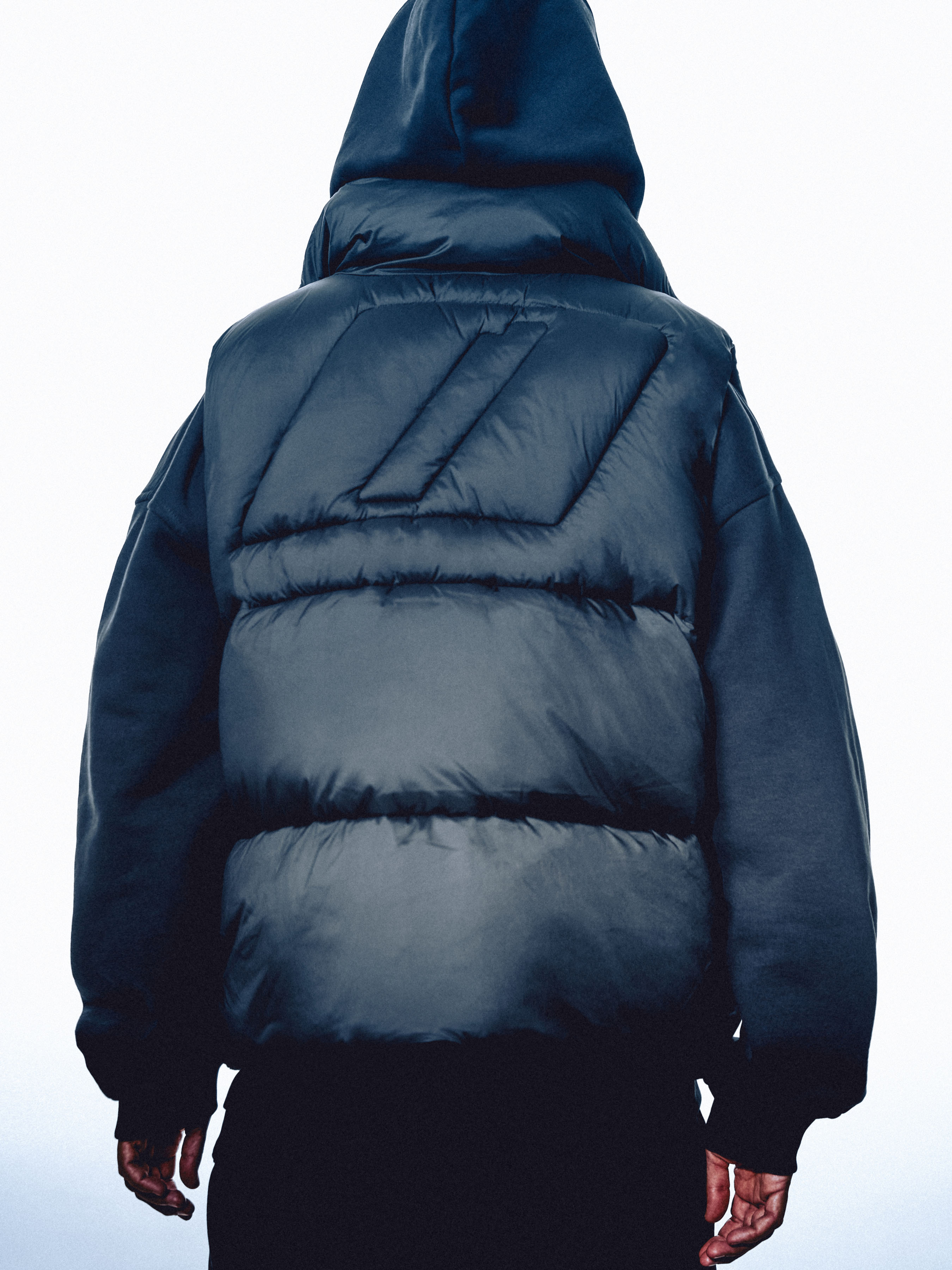 Жилет "ZERO BLACK"