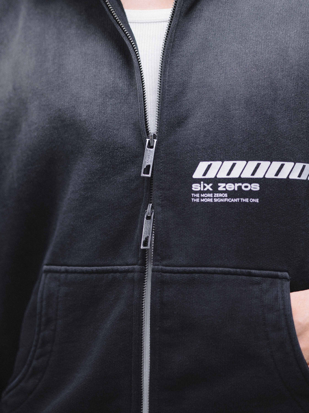 ZIP-HOODIE "ONE WASHED BLACK"