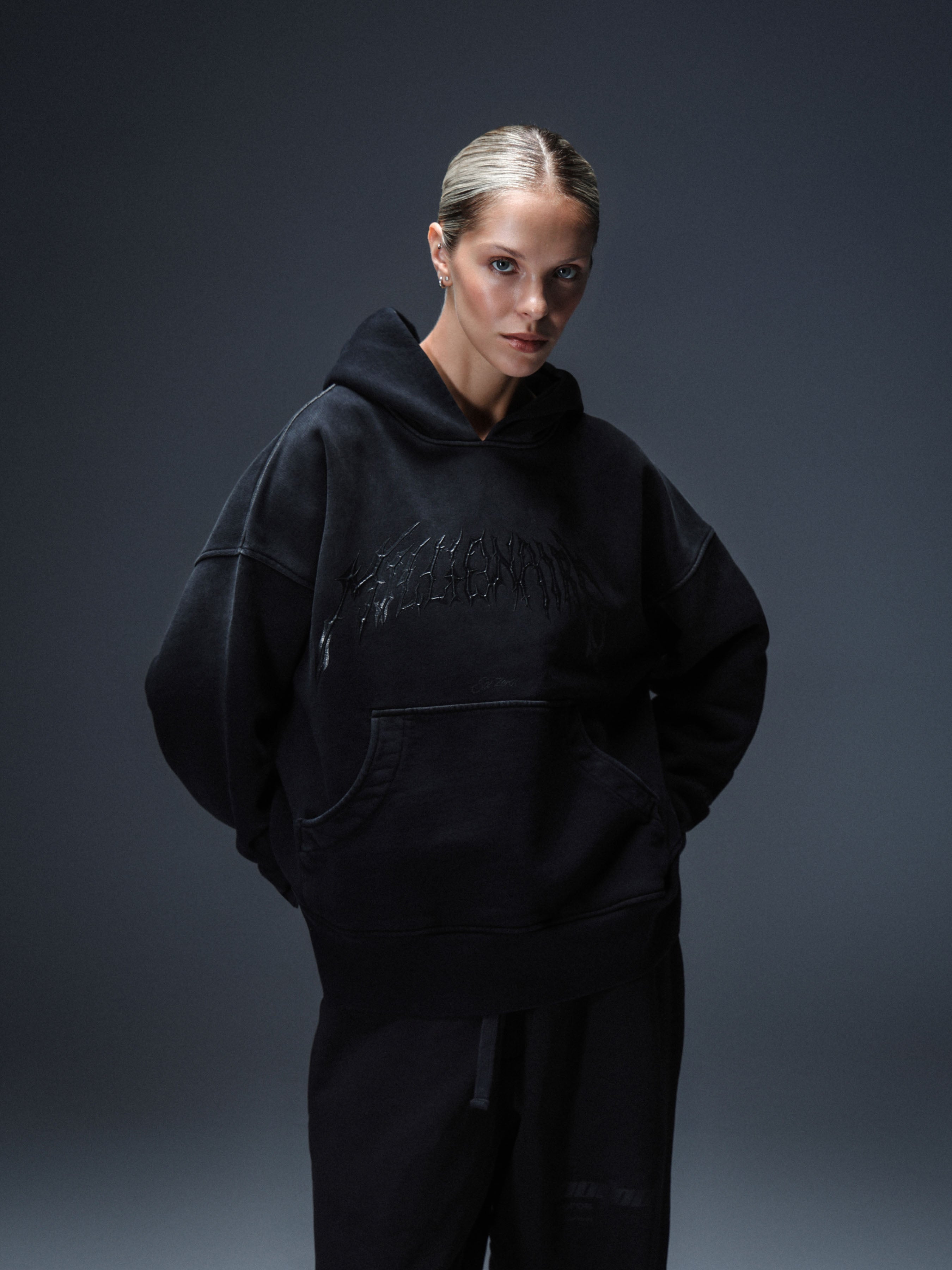 HOODIE ROYAL WASHED BLACK