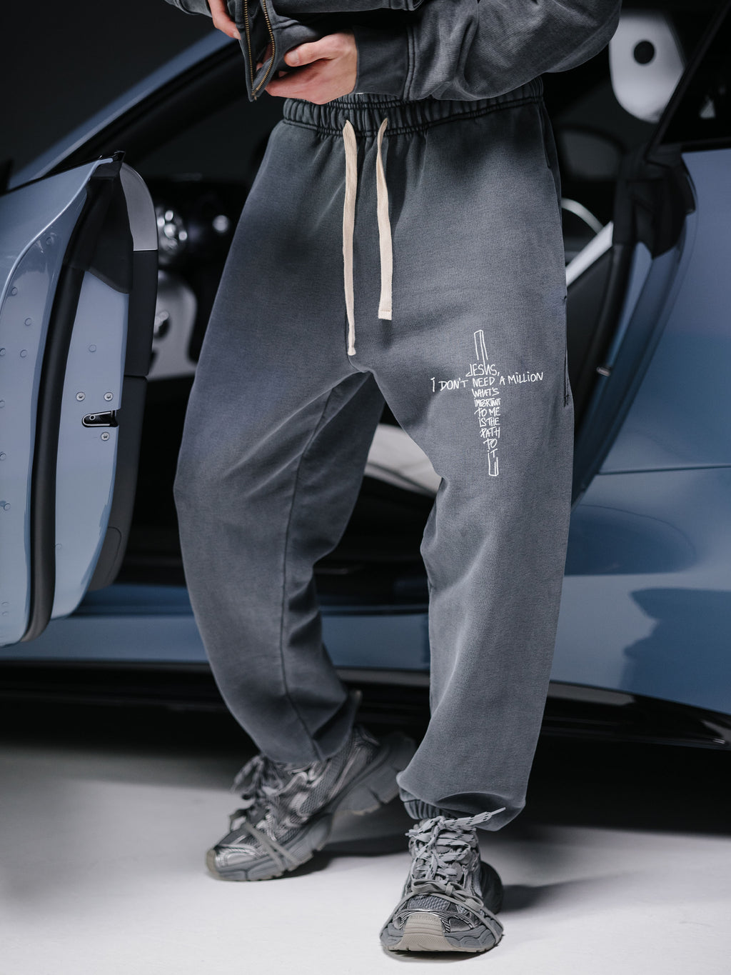 JOGGERS "JESUS DEEP BLUE"