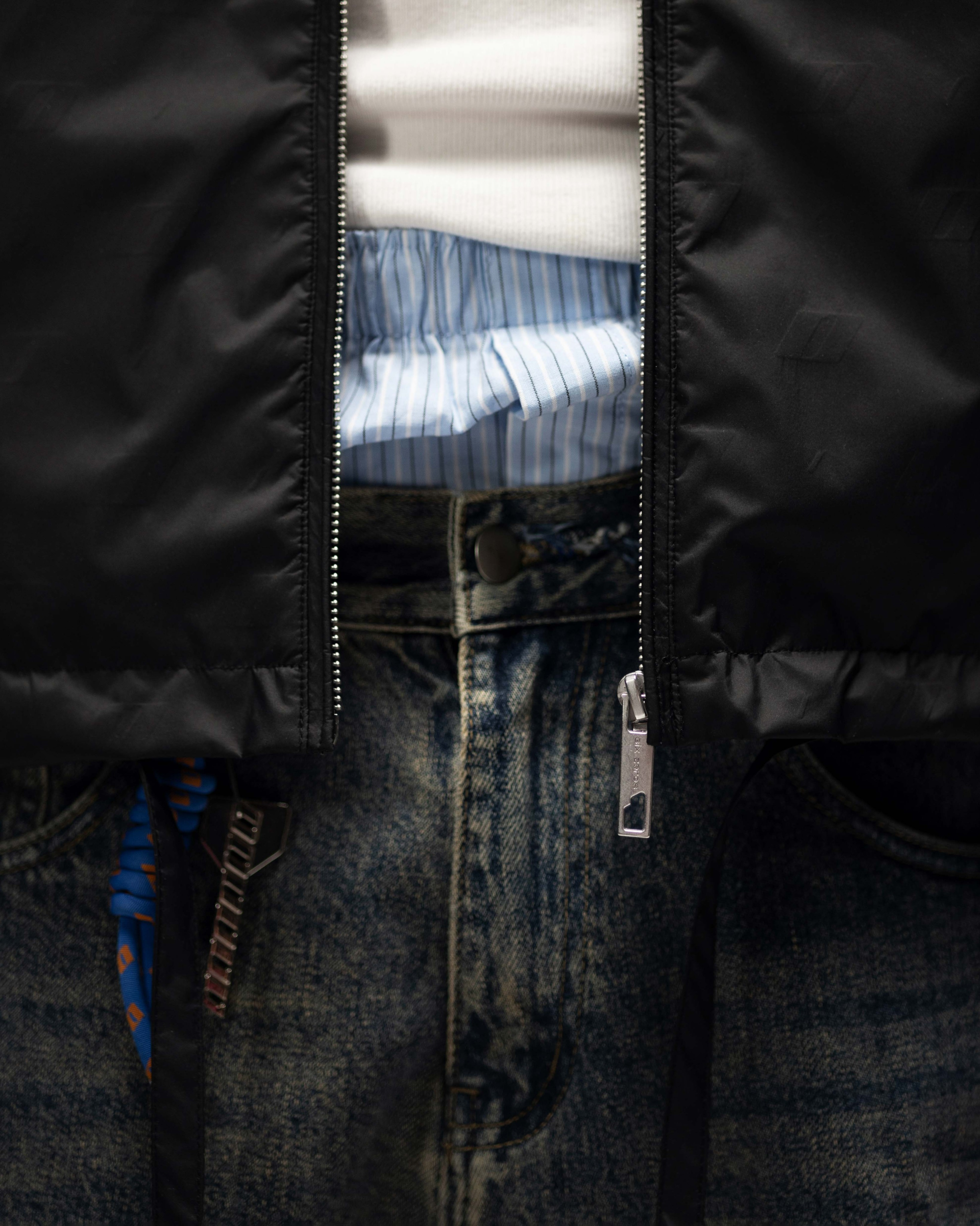 Jacket ZERO FORM monogram black